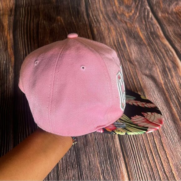 Floral Print Cali Snapback Cap Hat Pink Black Hawaiian Streetwear Women’s - Picture 4 of 8